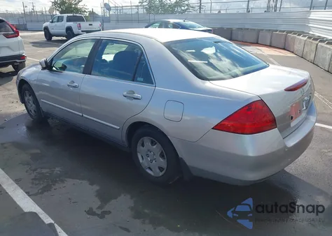 2006 Honda Accord 2.4 Lx из США, поврежденный, VIN JHMCM56436C006745